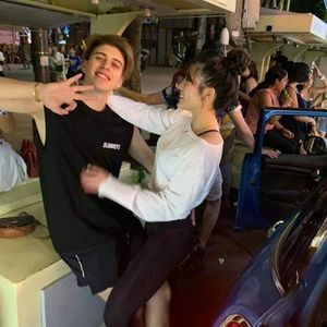 Meet your Posher, Jinhee